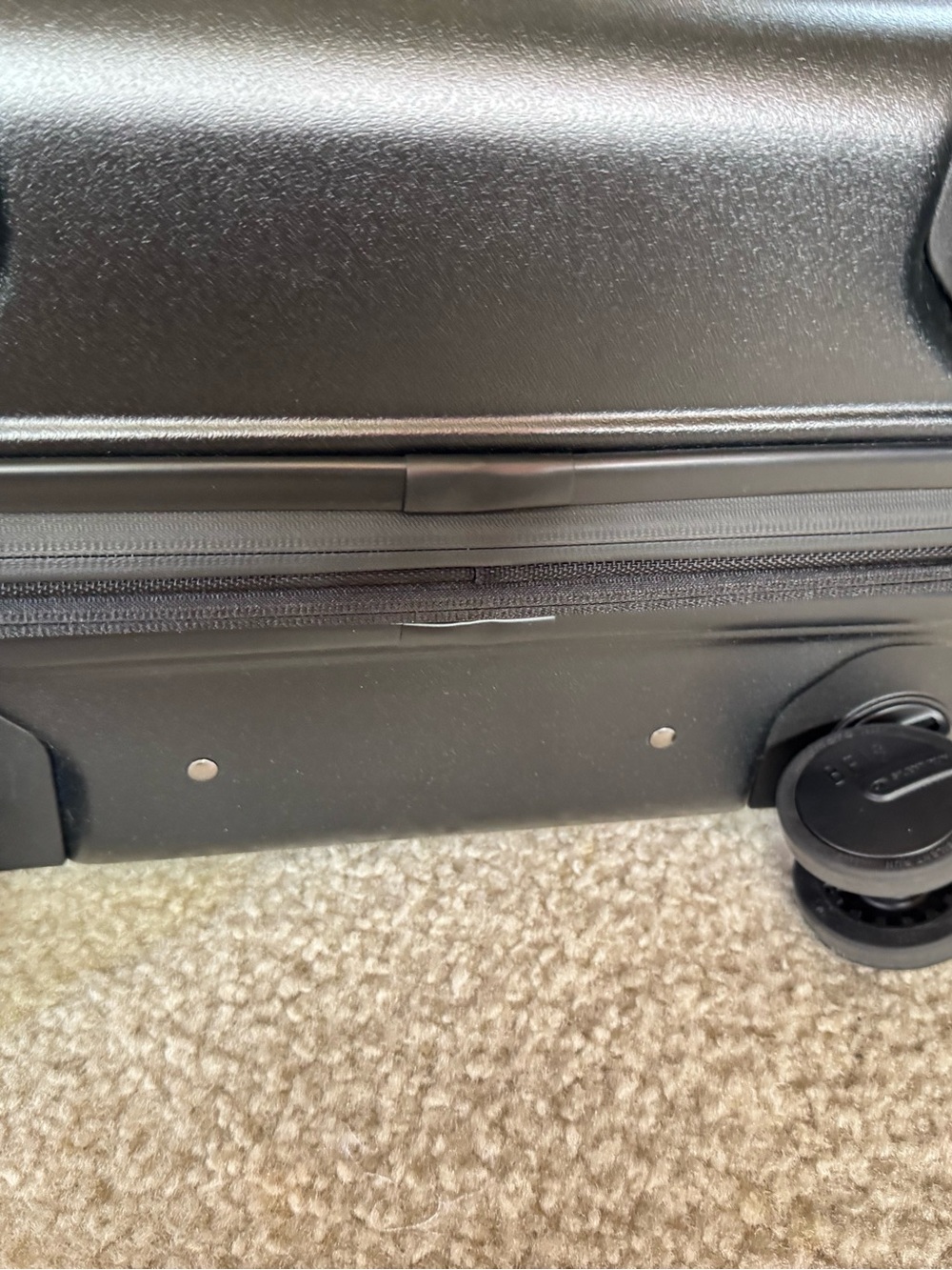 BEIS The Carry-On Roller in Black - Picture 5 of 10